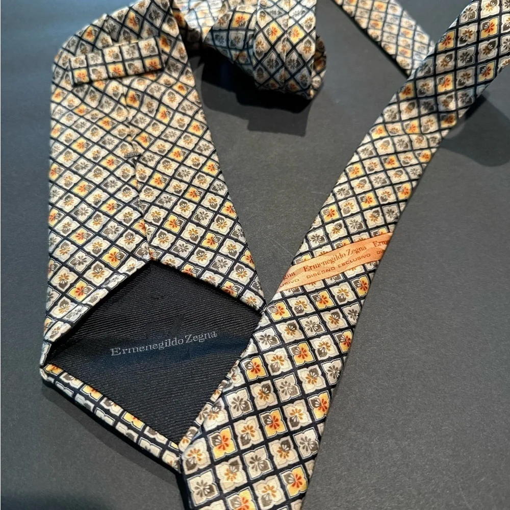 Ermenegildo Zenga Stylish Geometric Men's Tie